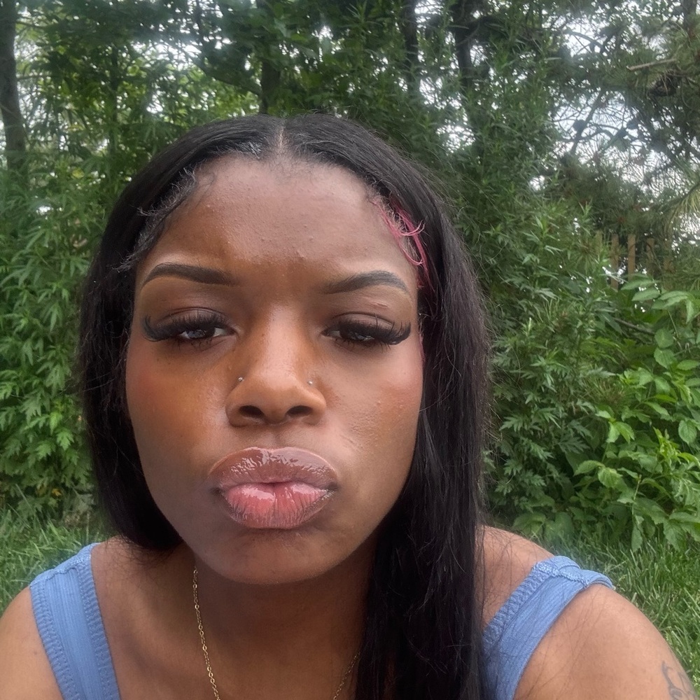 Meet your Posher, Keynaiya